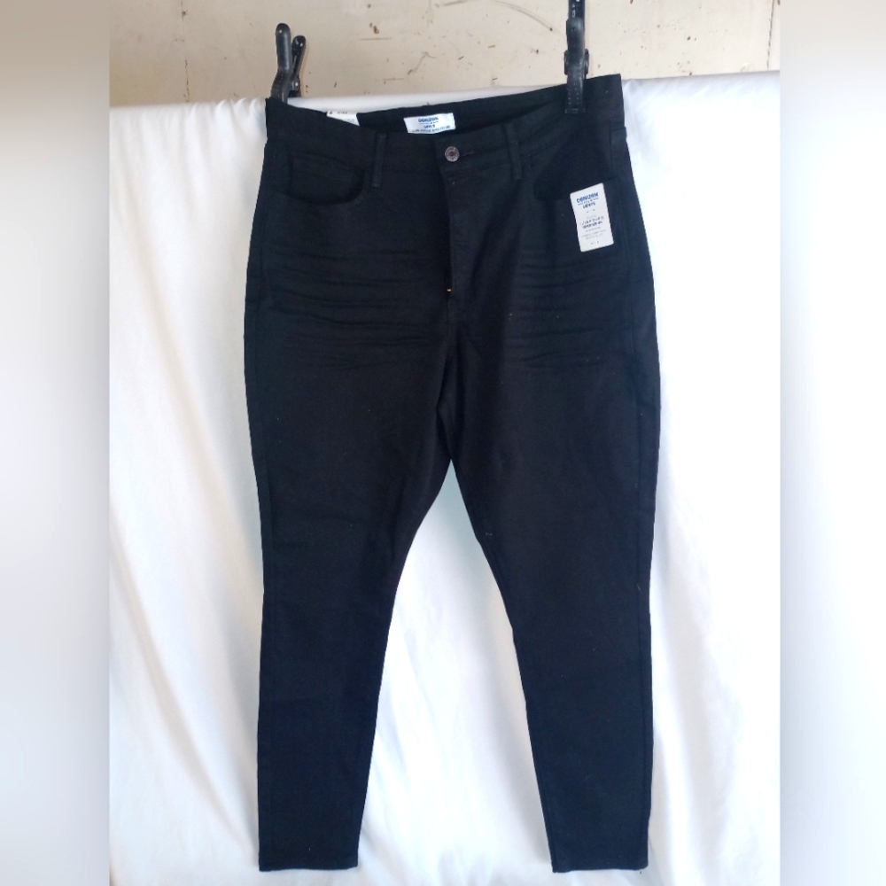NWT Denzin Levi's size 16/W33